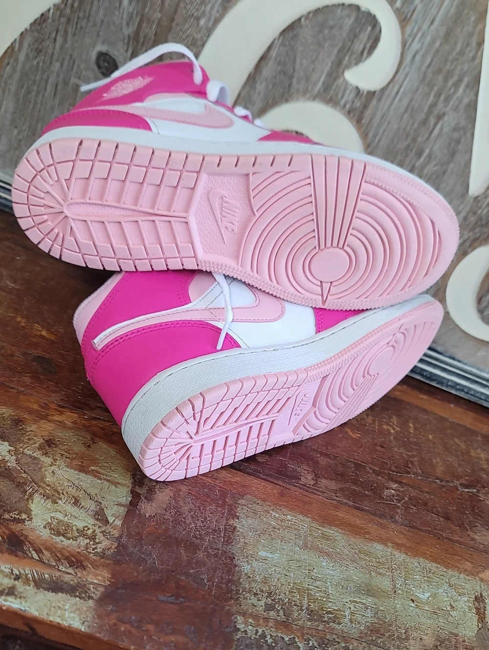 Jordan bold two